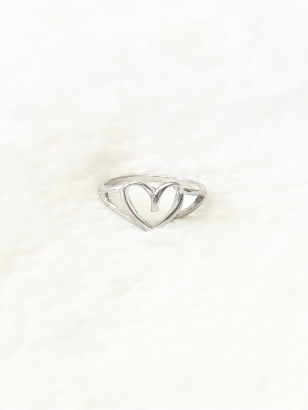 5/$15 🩷 MUST BUNDLE Silver Heart Outline Ring